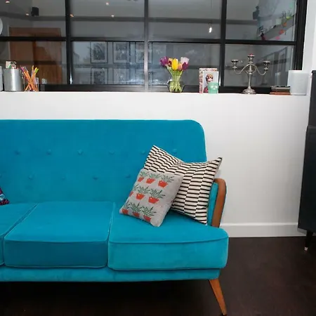 3 Bedroom Townhouse By Gloucester Road Apartman